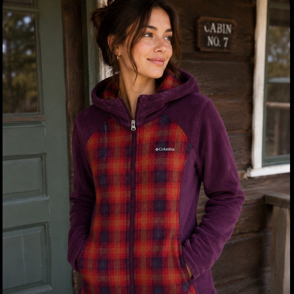 Like new Columbia fleece zip up hoodie
